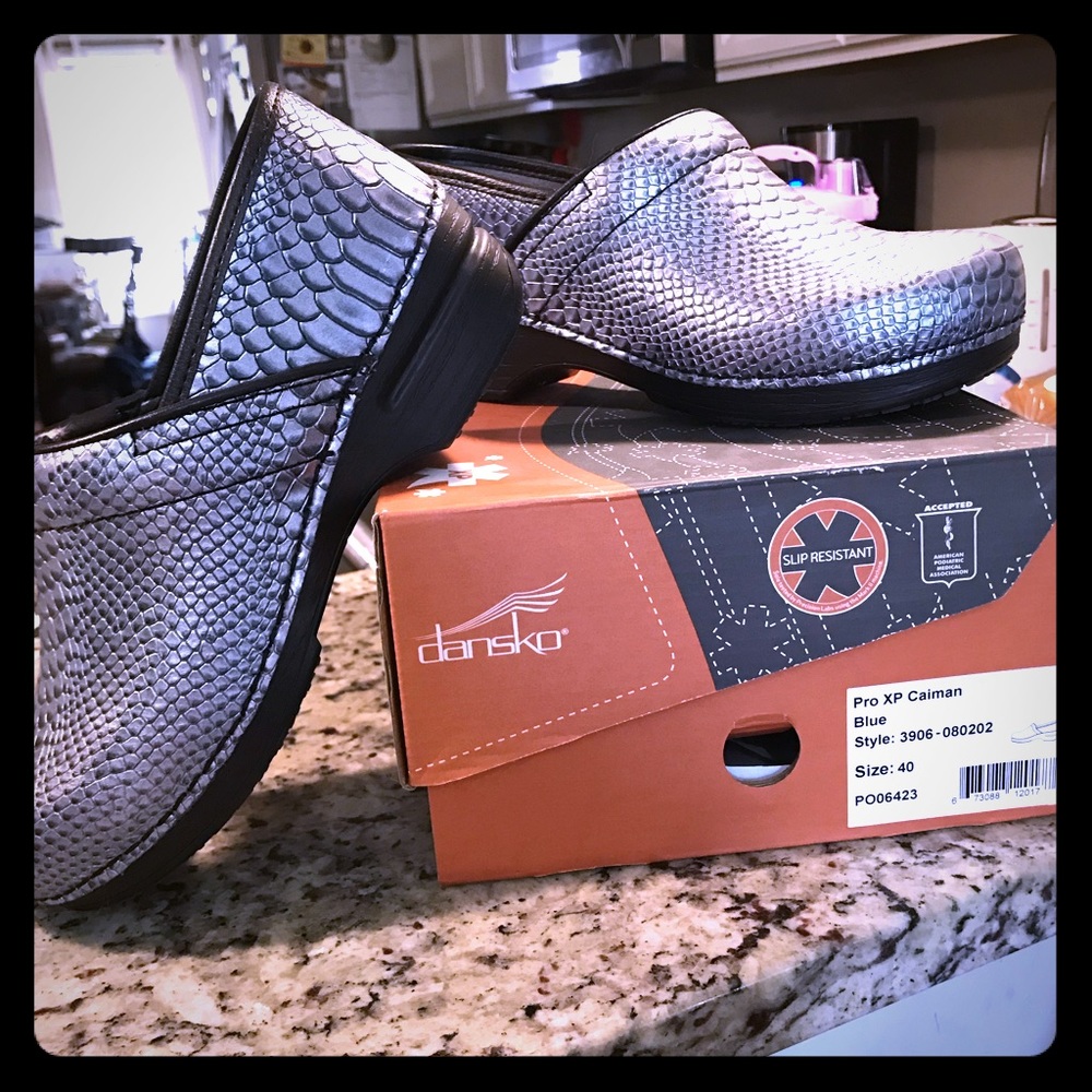 DANSKO PRO XP CAIMAN!! NIB!!